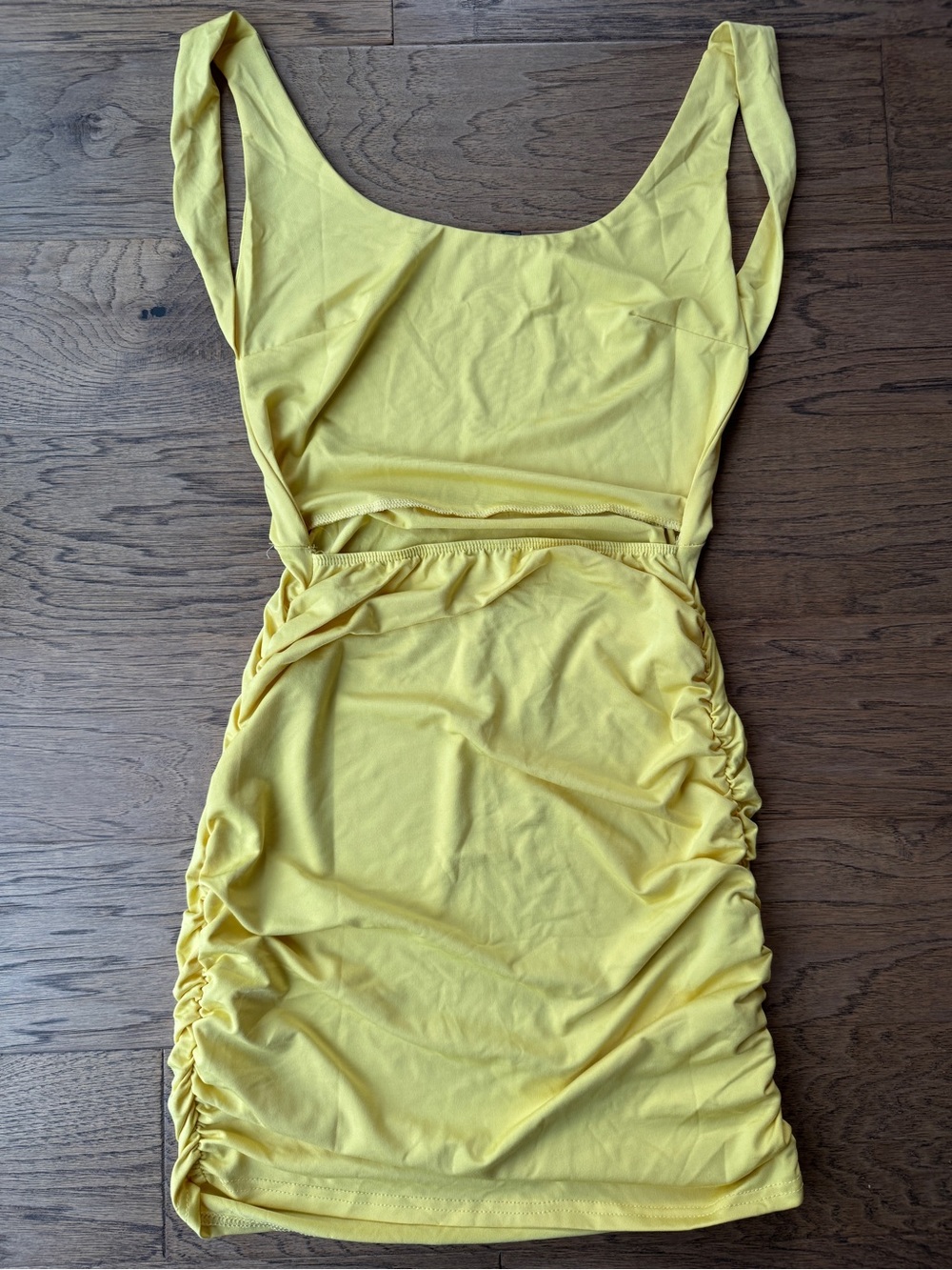 Yellow Ruched Backless Dress - Picture 2 of 5
